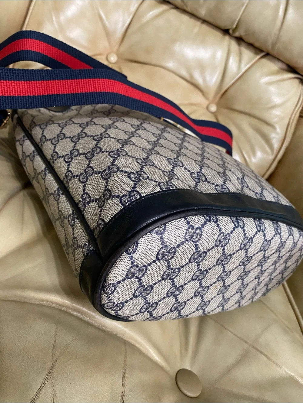 LARGE Gucci Drawstring Bucket Bag Vintage Sherry GG Monogram Web Stripe Added